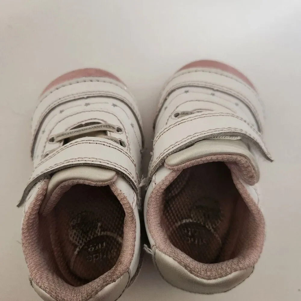Stride Rite Soft Motion Toddler Shoe Size 4.5W